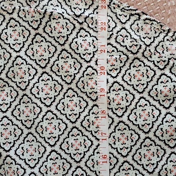 Ann Taylor print Shell Top szMP - Picture 9 of 9